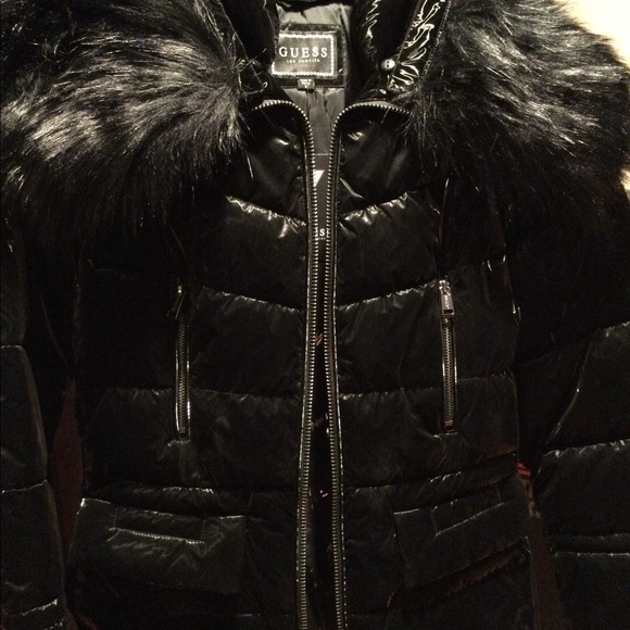 Guess Shiny Puffer Jacket Fur Collar Black S - Picture 8 of 14